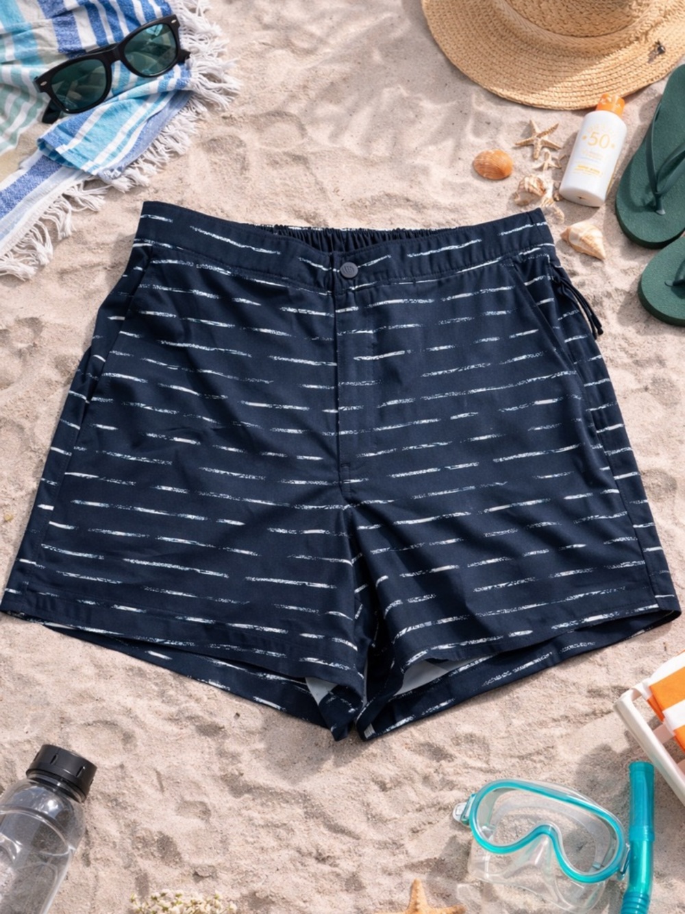 VRST Slim Fit Hybrid Shorts Men’s Small Navy Stripe 5” Lined Athletic Swim NWT